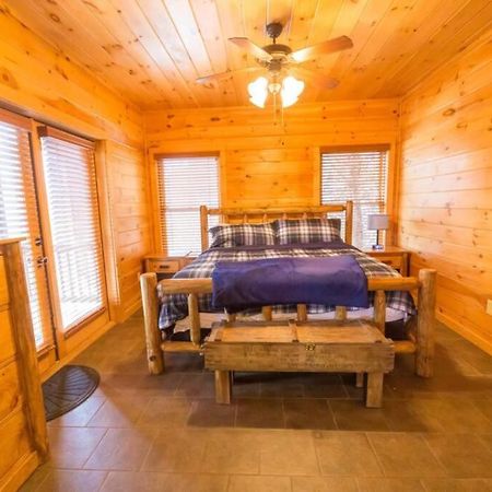 Christmas Lodge-Secluded Near Downtown Blue Ridge Exteriör bild