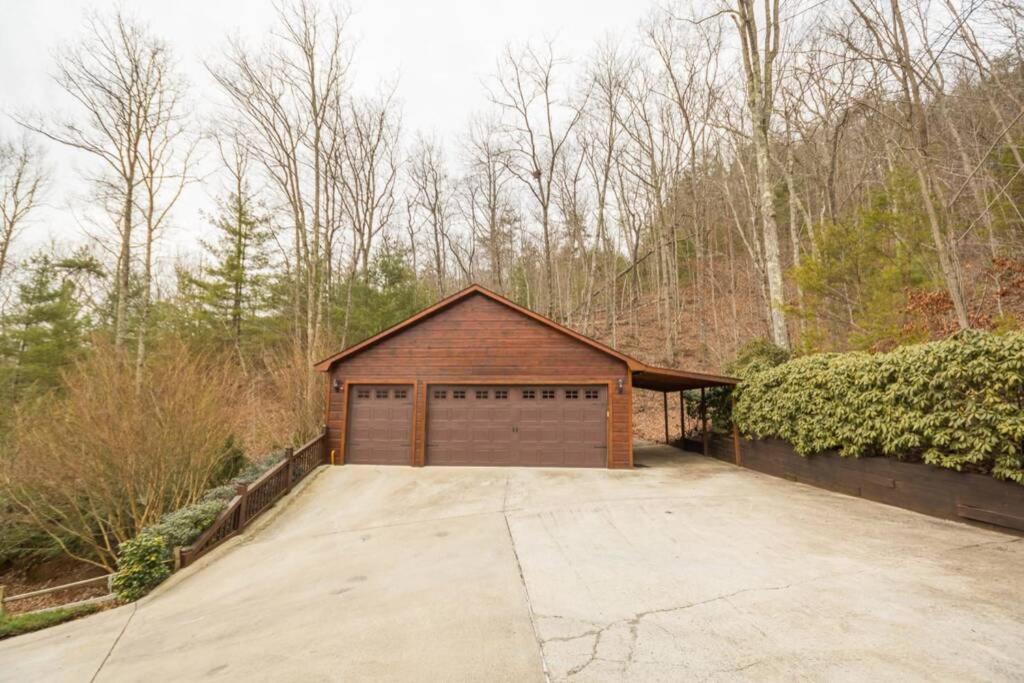 Christmas Lodge-Secluded Near Downtown Blue Ridge Exteriör bild