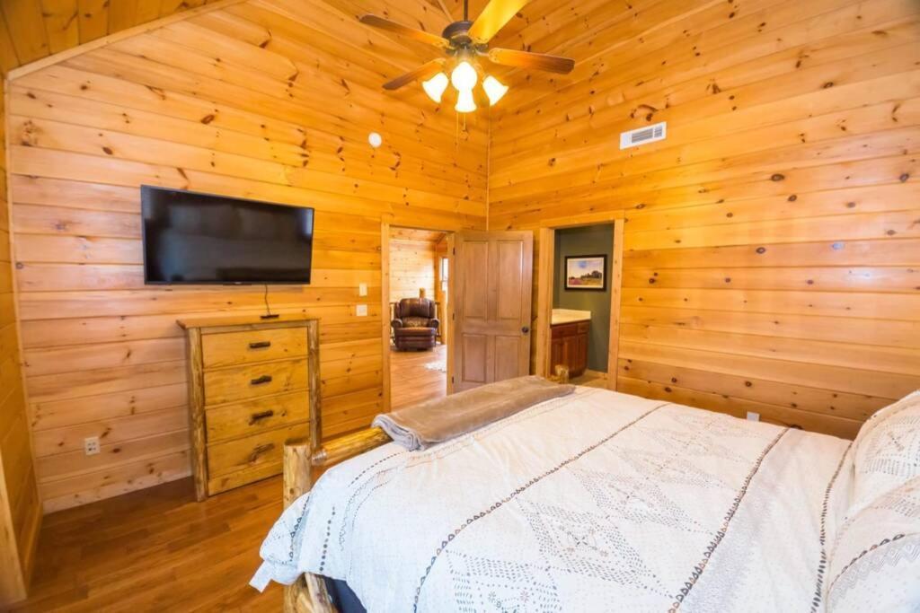 Christmas Lodge-Secluded Near Downtown Blue Ridge Exteriör bild