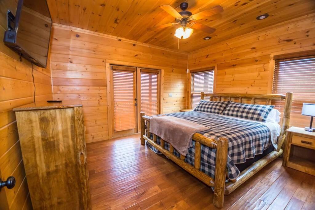 Christmas Lodge-Secluded Near Downtown Blue Ridge Exteriör bild